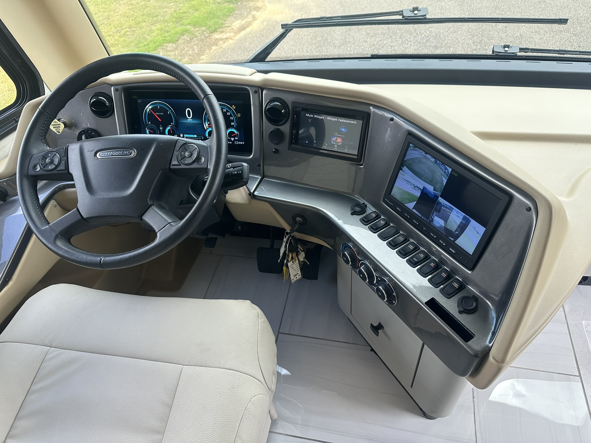 2026 TIFFIN PHAETON 40 IH - Image 20