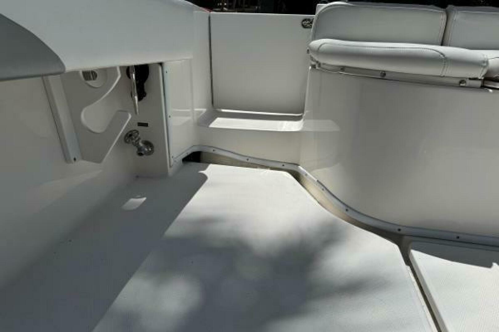 2008 Fountain 34 Center Consoles - Image 32