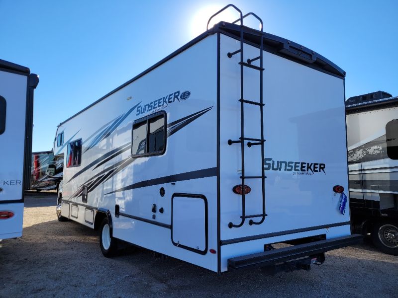 2024 Forest River Sunseeker LE 2950LE - Image 2