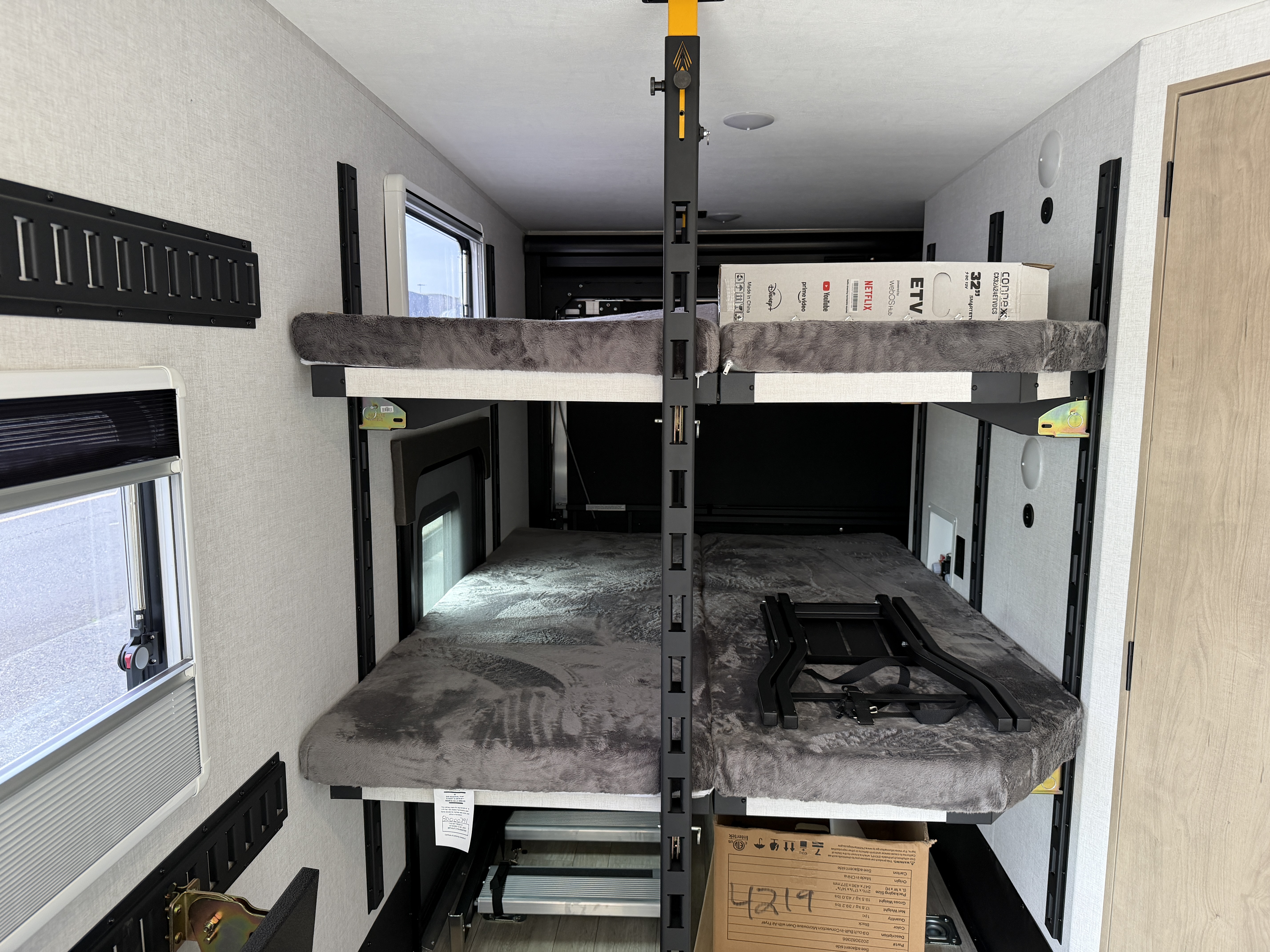 2026 Ember RV Overland Series 240TKR - Image 8