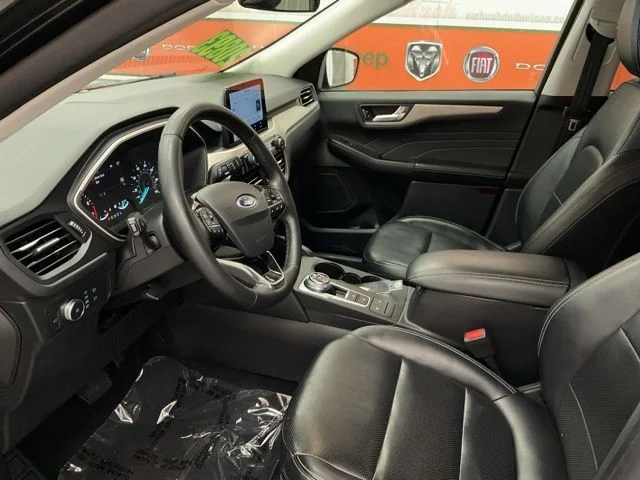2022 Ford Escape Utility 4D SEL 2WD - Image 13