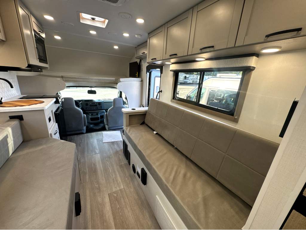 2027 ENTEGRA COACH ODYSSEY 20SF - Image 15