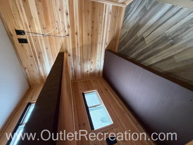 2027 ICE CASTLE SPORTSMAN'S RETREAT 8X28 - Image 18