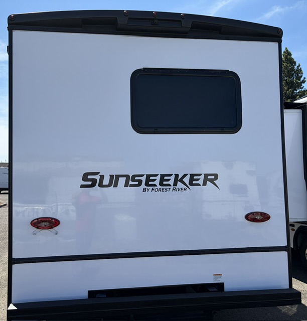 2026 Forest River Sunseeker LE 2750SLE - Image 6