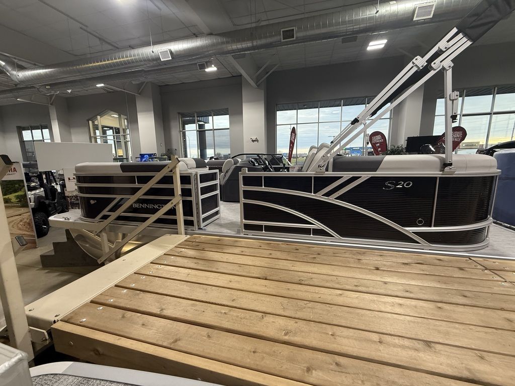 2026 Bennington 20SSR Pontoon - Image 1