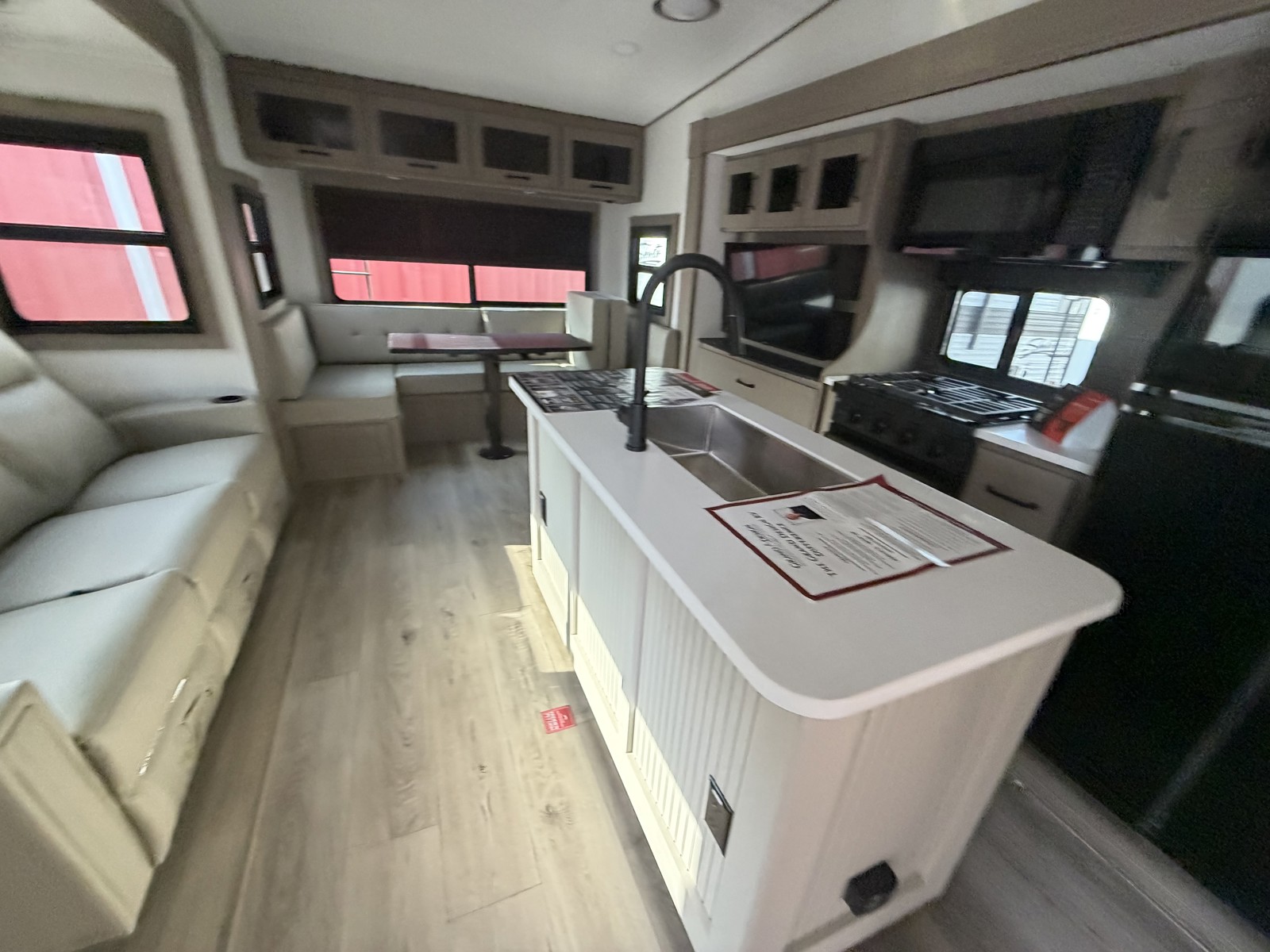 2026 GRAND DESIGN 324MBS - Image 15
