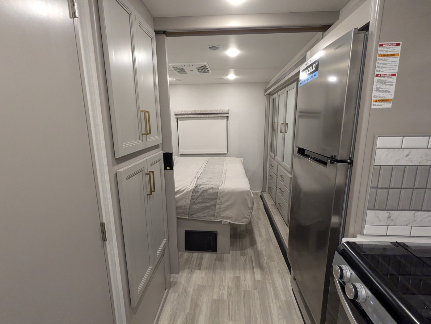 2026 Thor Motor Coach Windsport 29L - Image 19