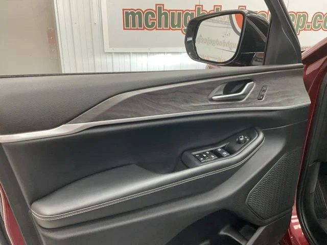 2023 Jeep Grand-Cherokee-L Laredo Altitude 4x4 - Image 7