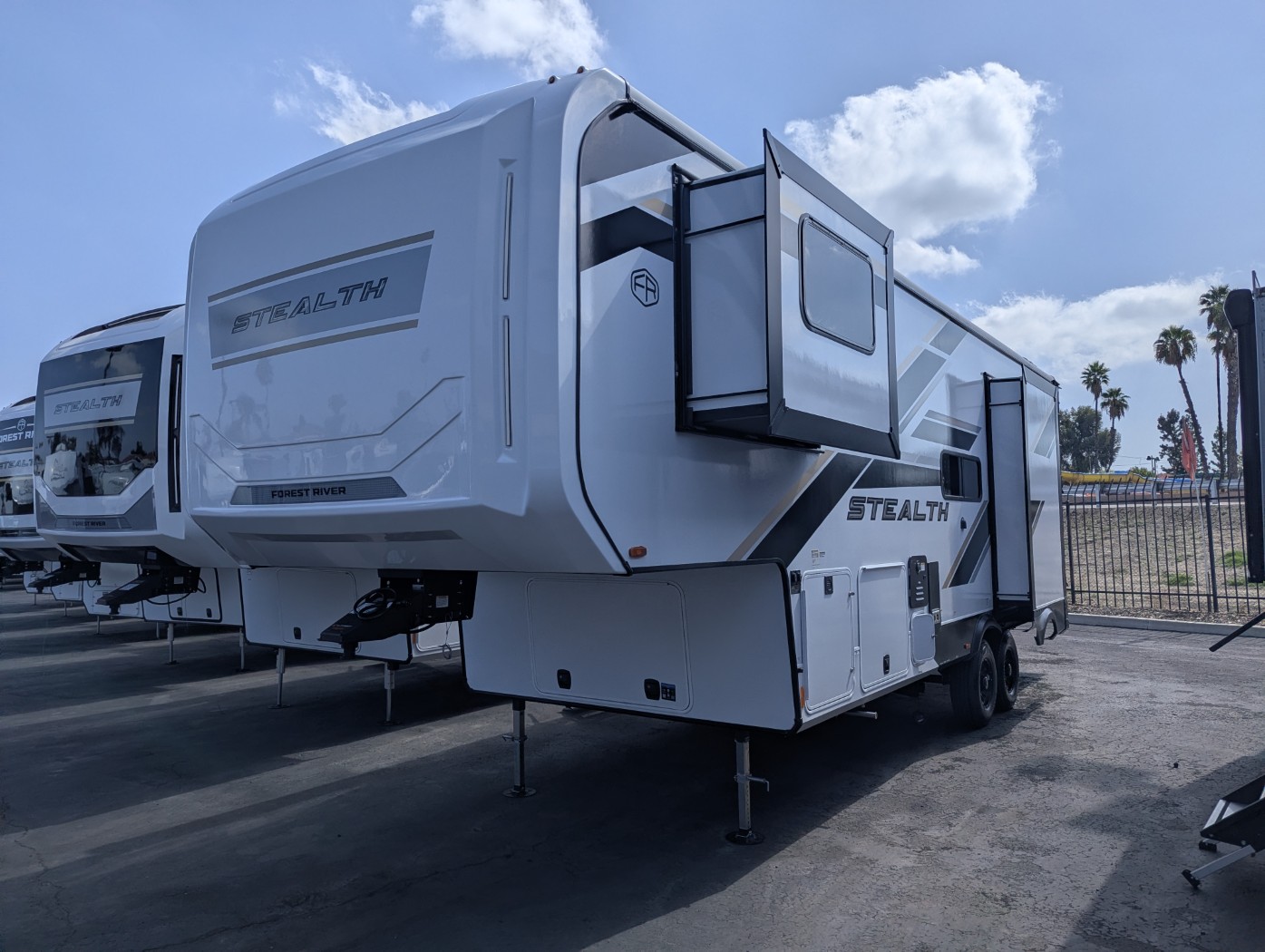 2027 Forest River Stealth 2800 - Image 3