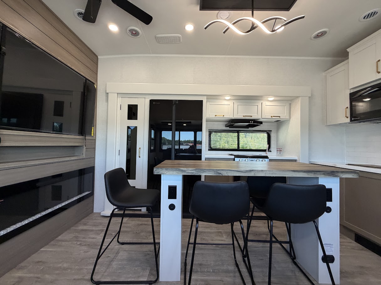 2027 JAYCO EAGLE 367TBTS - Image 12