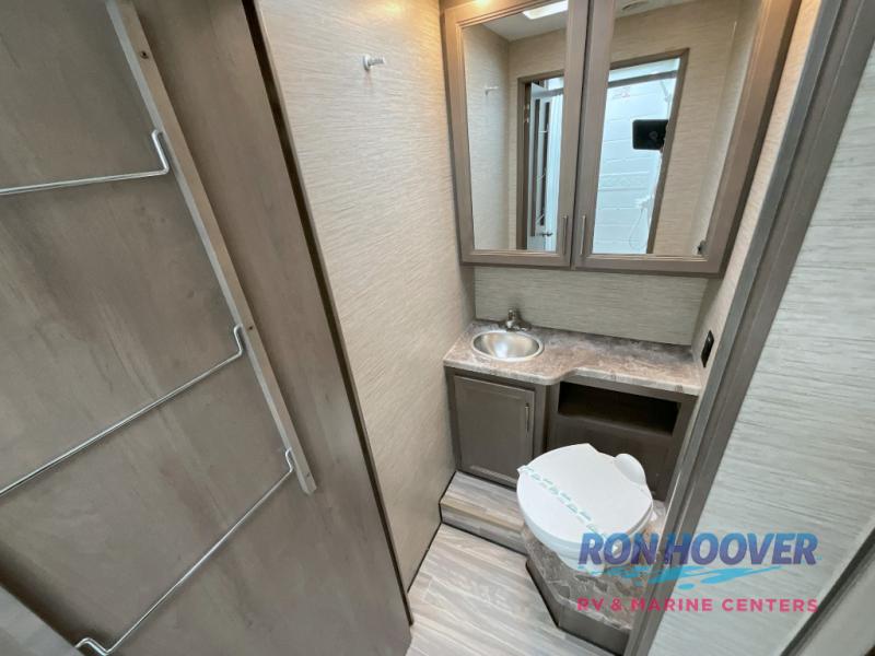 2024 THOR MOTOR COACH 28A - Image 17