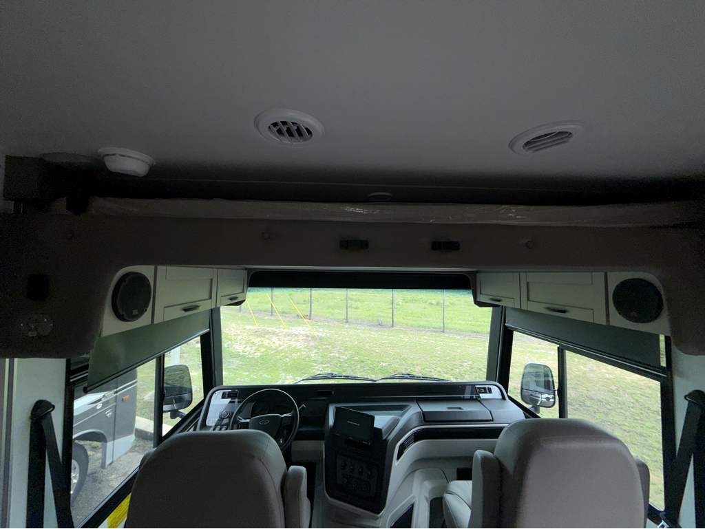 2027 JAYCO PRECEPT 36C - Image 34