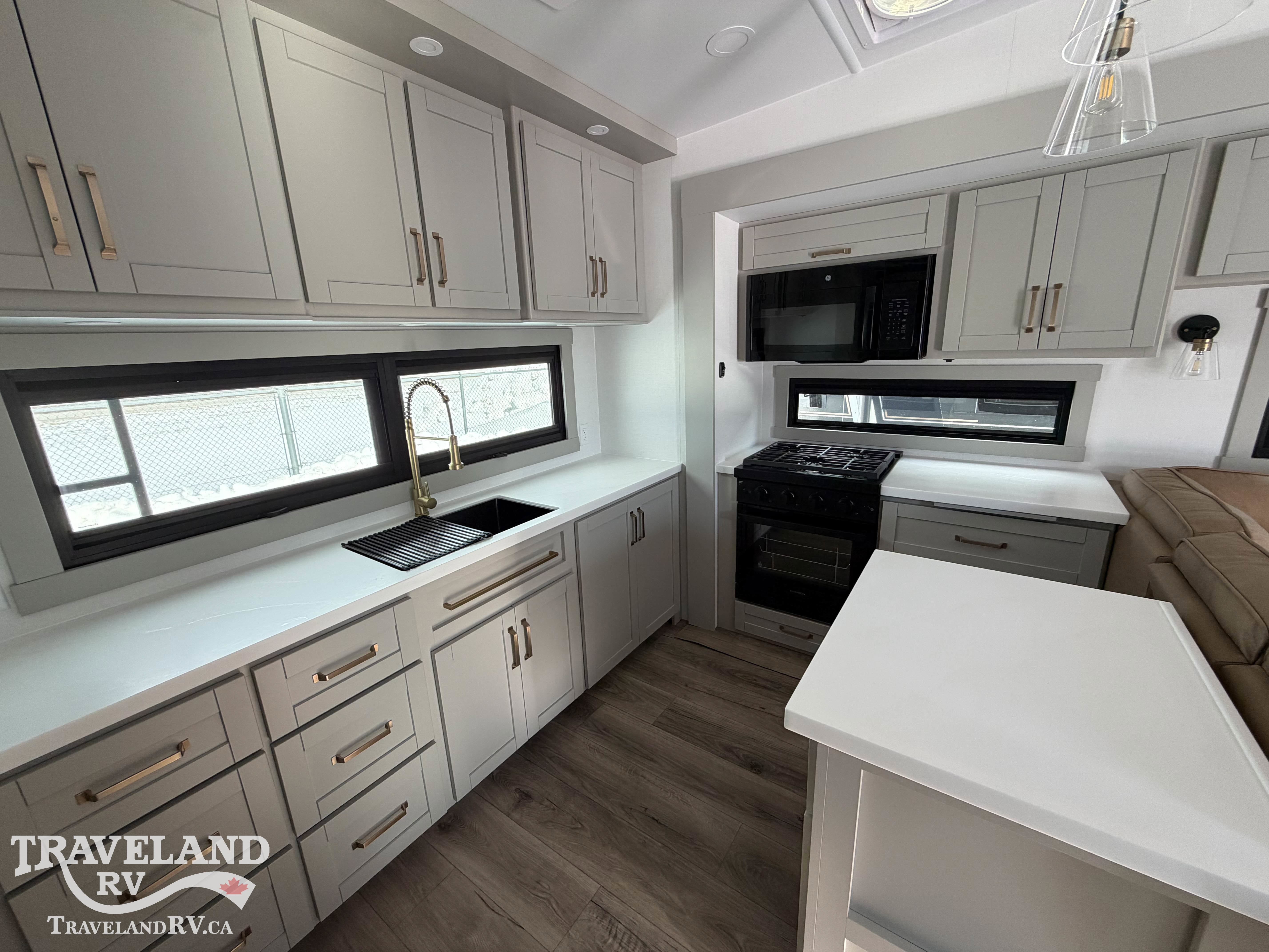2026 Brinkley RV Model Z 3200 - Image 12