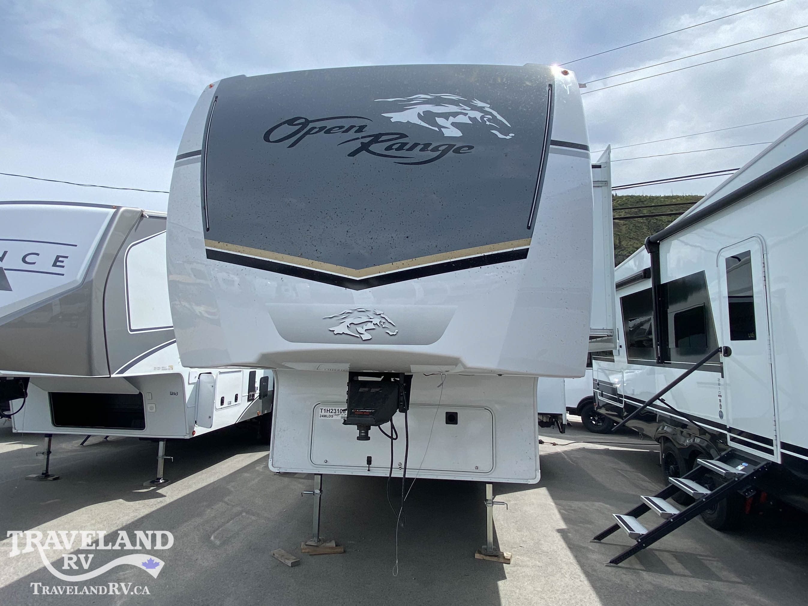 2026 Highland Ridge Roamer Light Duty 24MLDS - Image 3