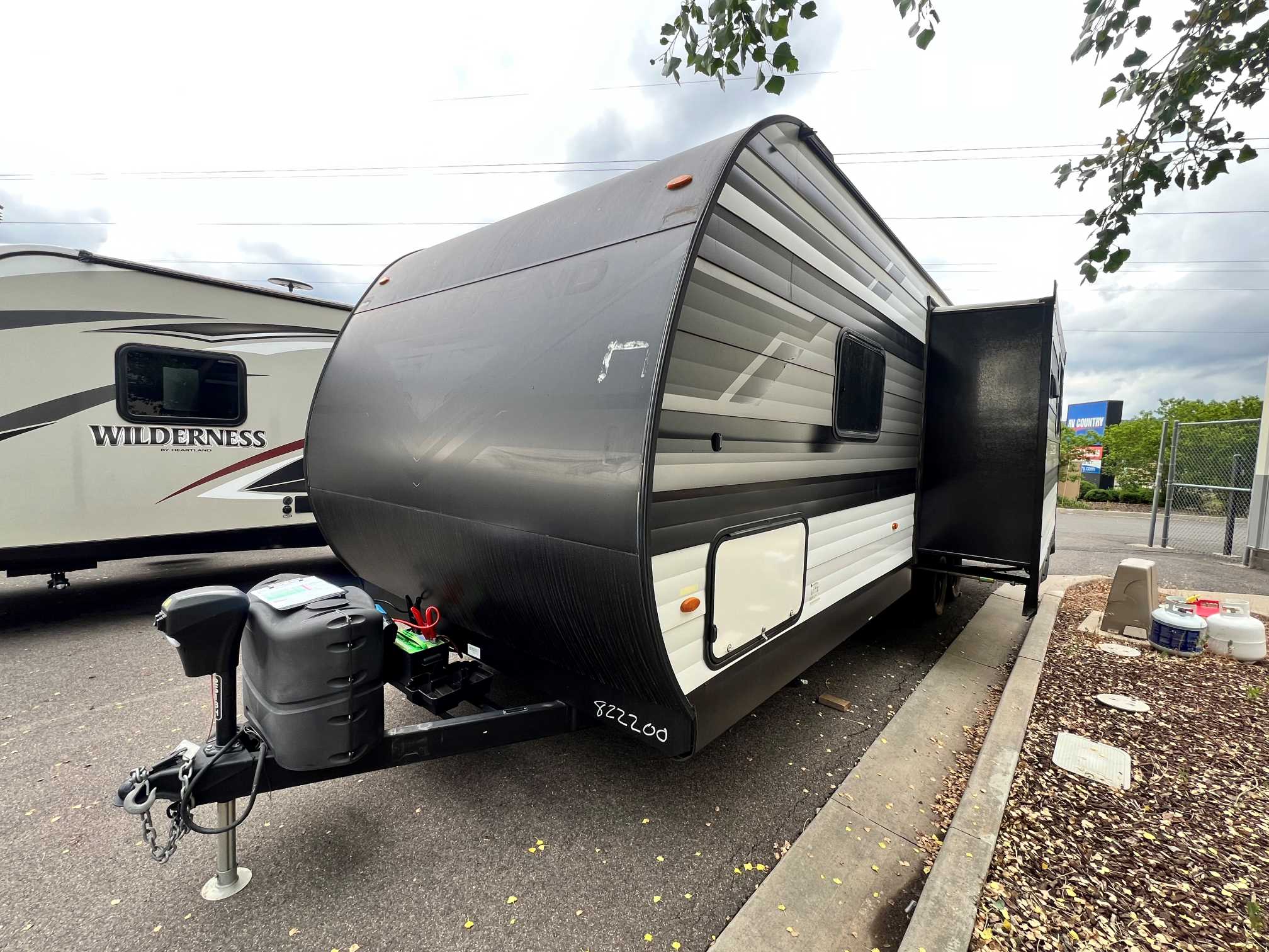 2022 Grand Design Transcend XPLOR 261BH - Image 2