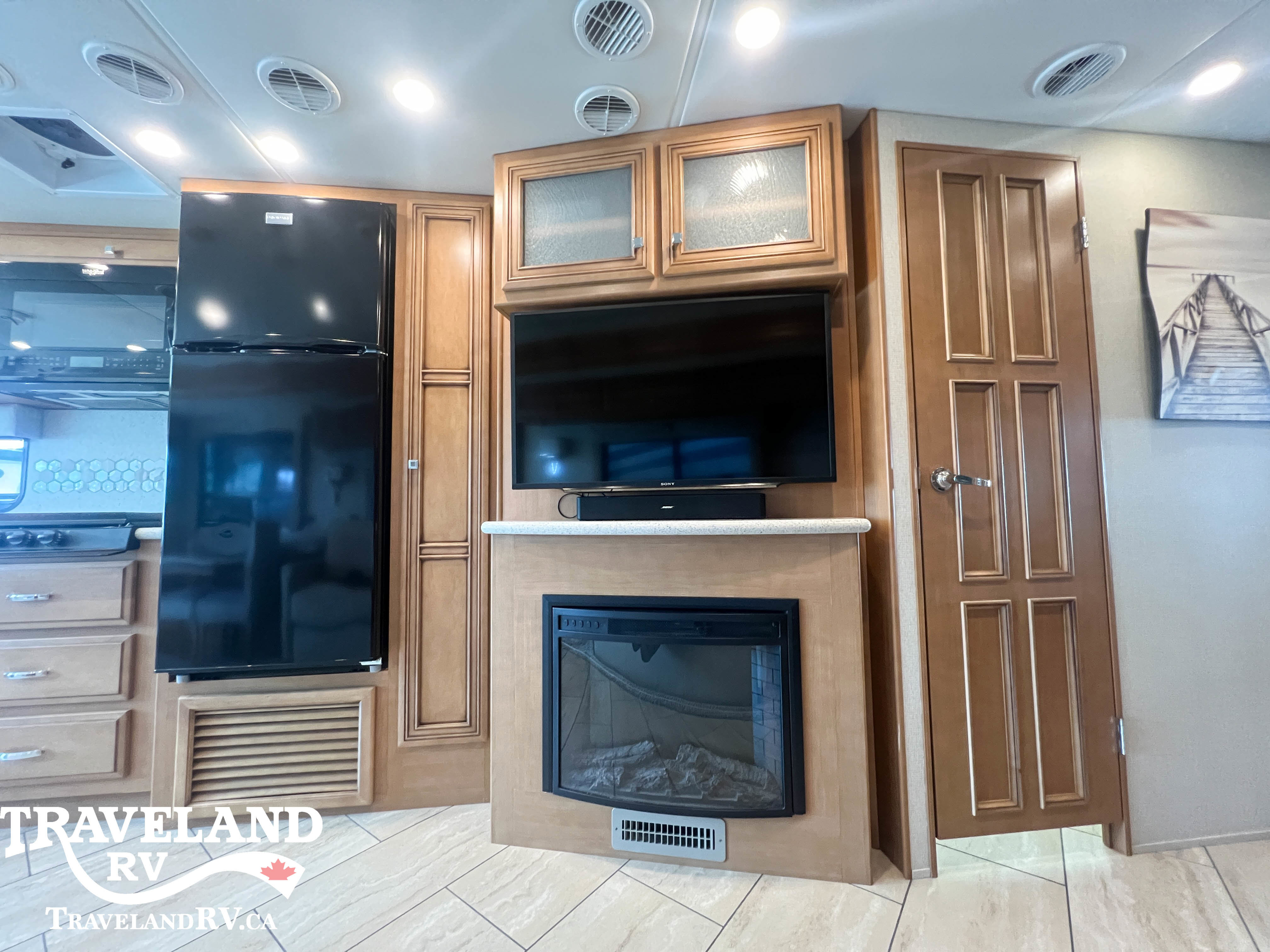2018 Newmar Bay Star 3401 - Image 18