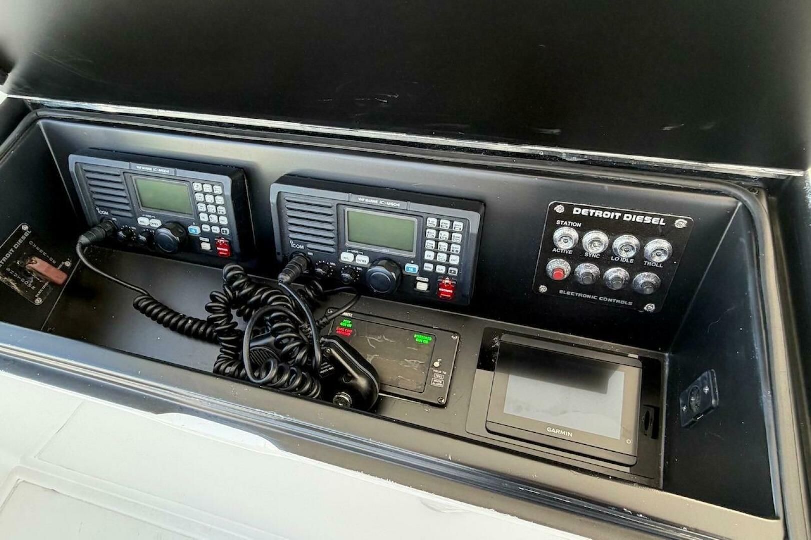 2004 Viking 56 Convertible - Image 52