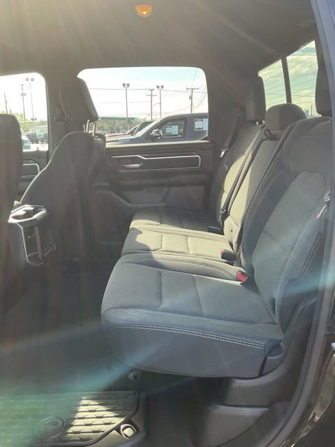 2021 Ram 1500 Pickup Crew Cab Bighorn/Lone Star 4WD - Image 10