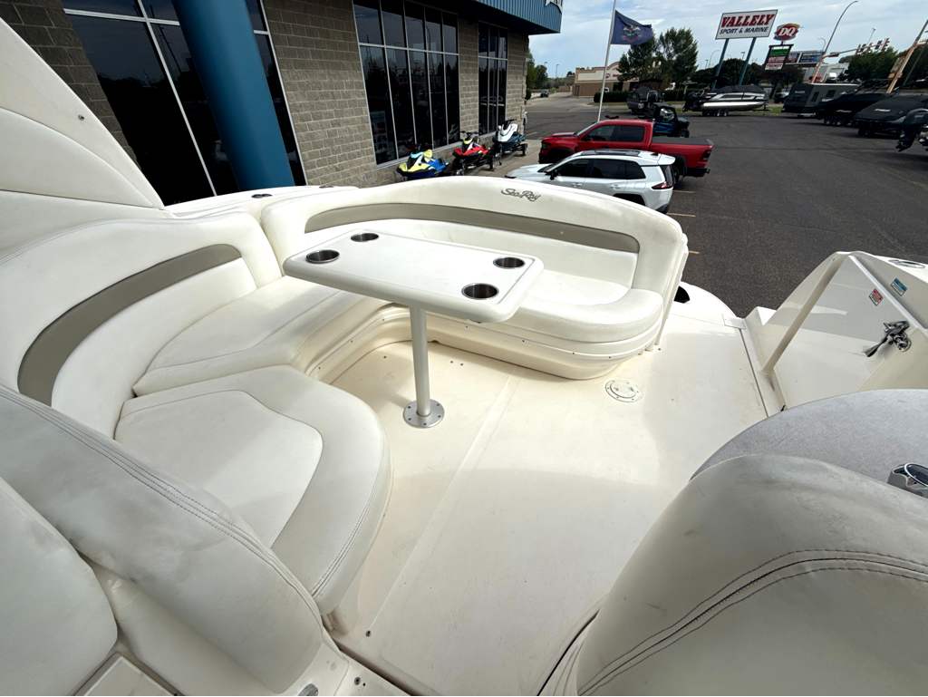 2006 Sea Ray 320 Sundancer - Image 28