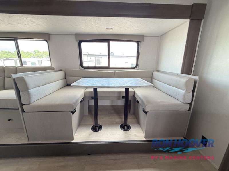 2025 COACHMEN 282DORM - Image 35