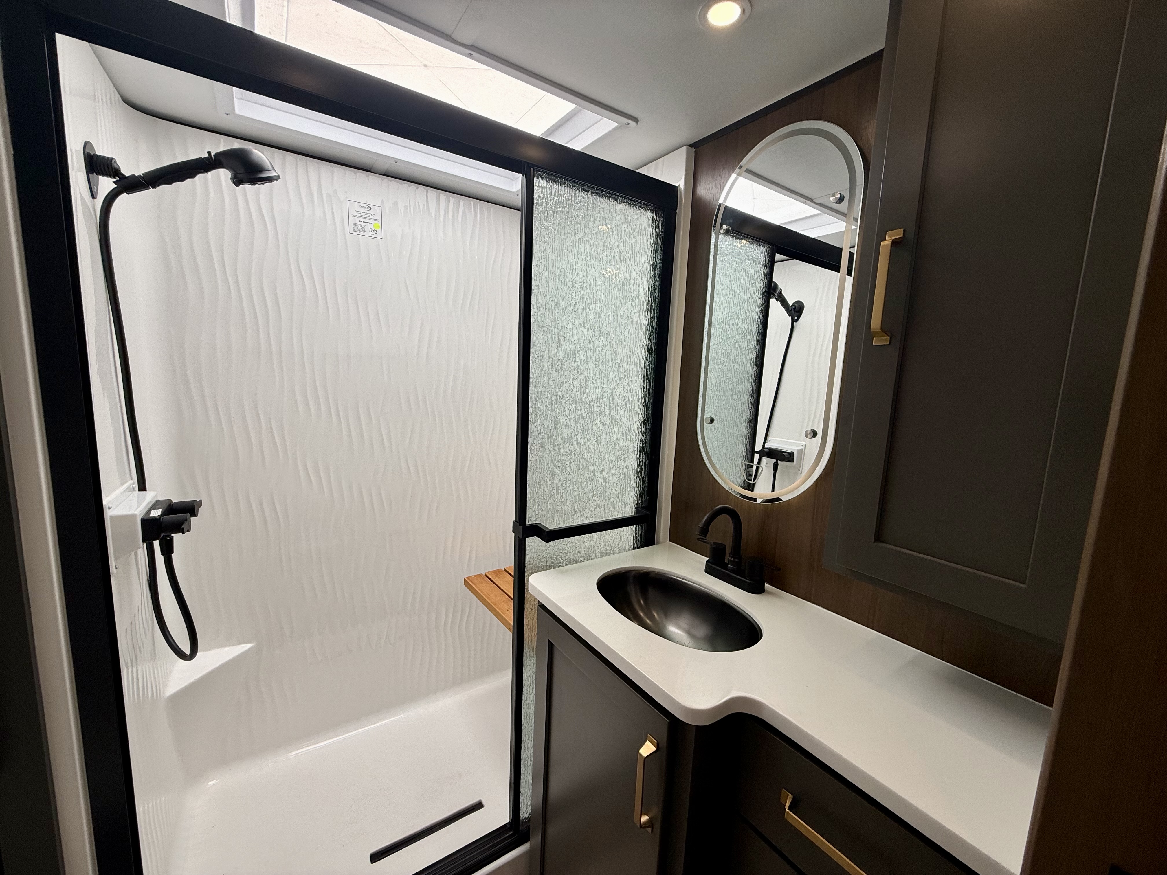 2027 High Country 290RL FULL BODY PAINT - Image 13