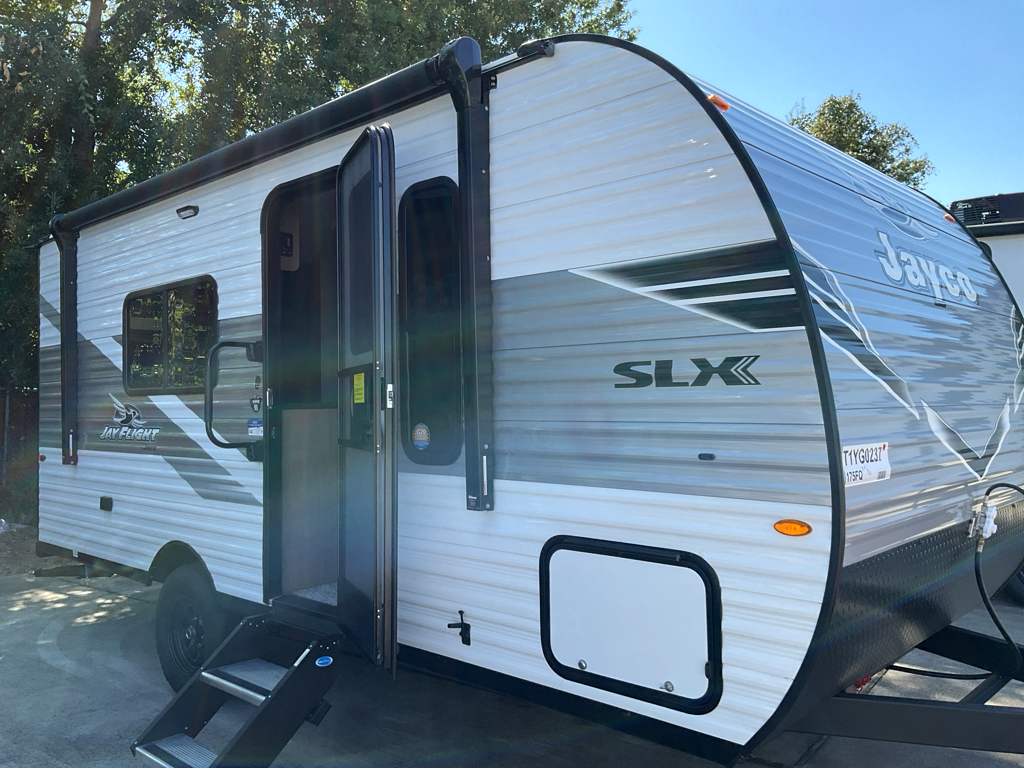 2026 JAYCO Jay Flight SLX 175 FQ - Image 30