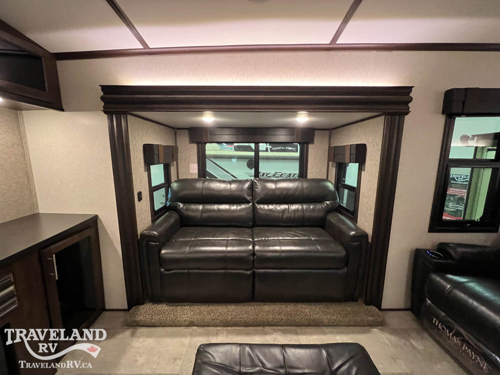 2018 JAYCO NORTH POINT 317RLOK - Image 15