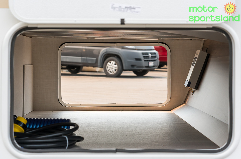 2027 KZ RV Connect Mini CM181RB - Image 17