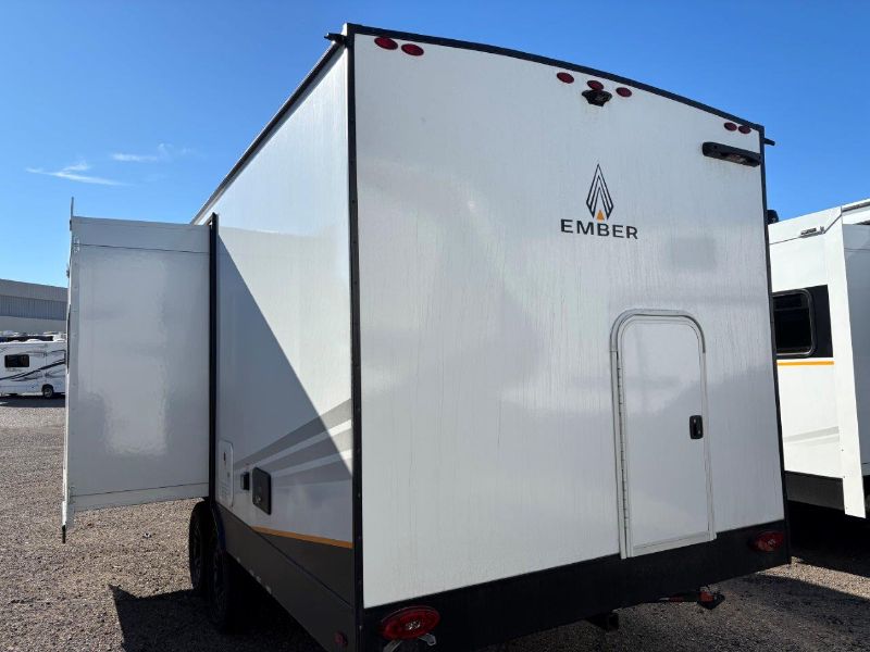 2026 Ember RV E-Series 22ETS - Image 2
