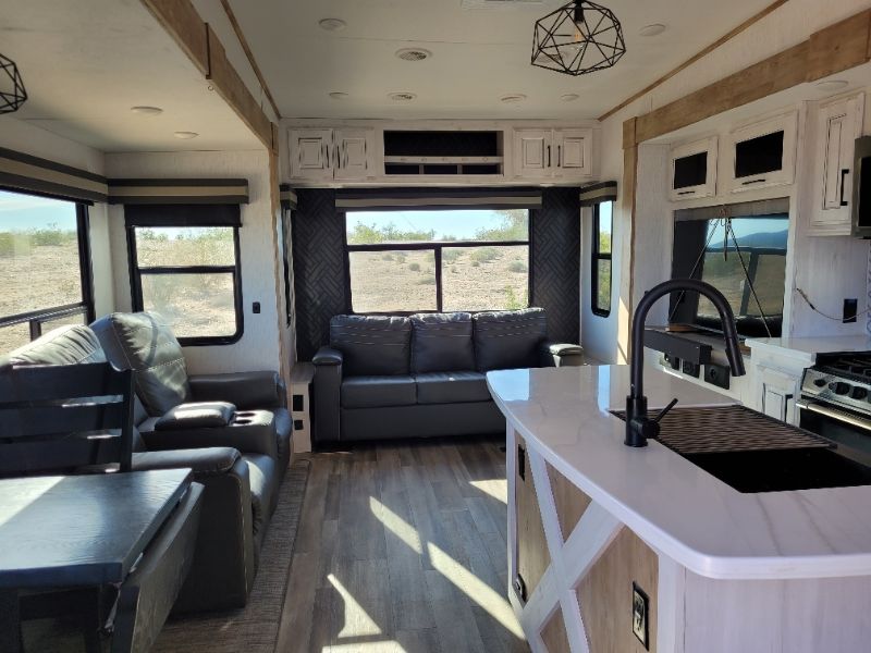 2023 Heartland Bighorn Traveler BHTR 32 RS - Image 4