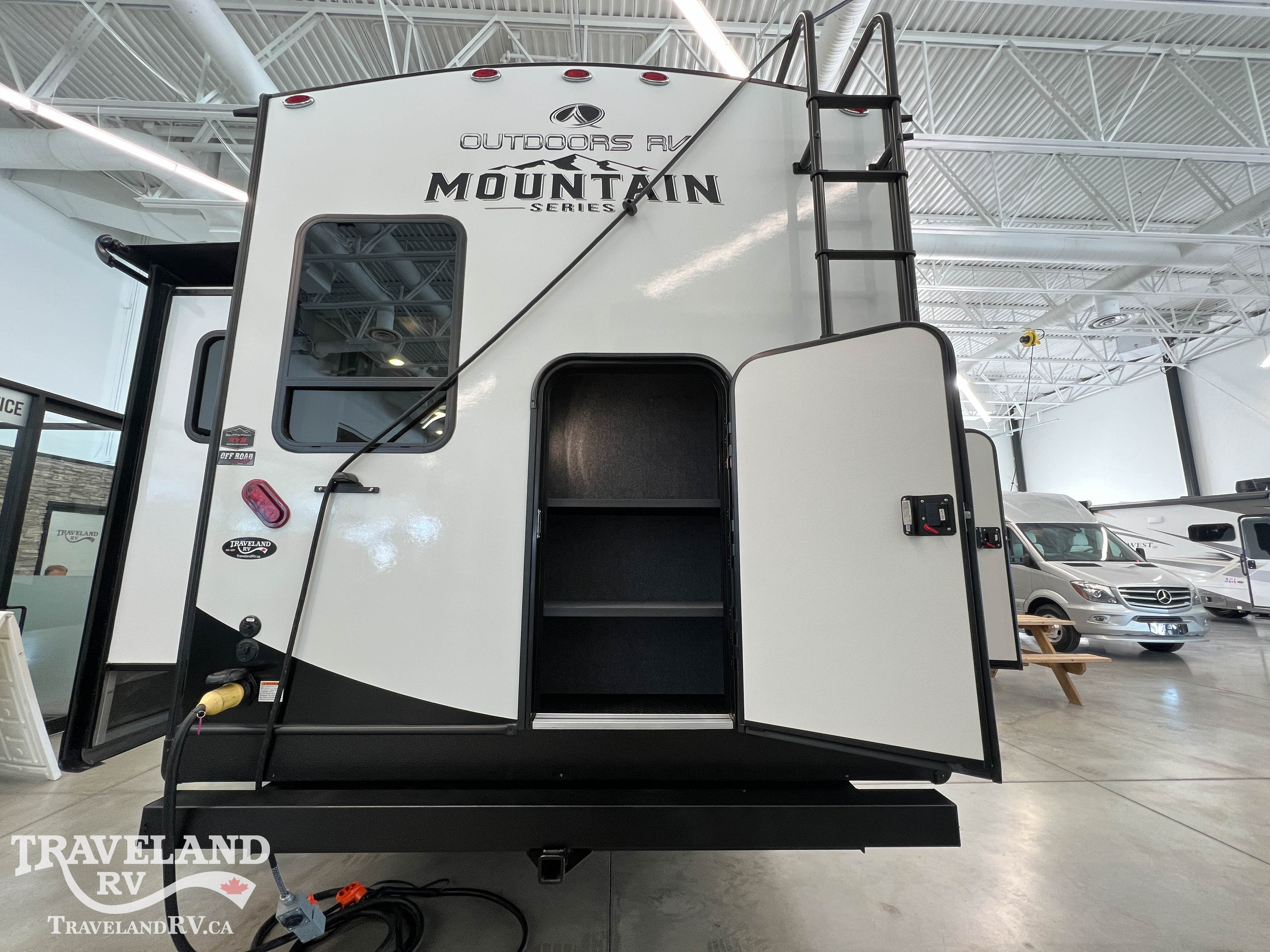 2023 Outdoors RV Mountain Series Glacier Peak F27MKS - Image 7
