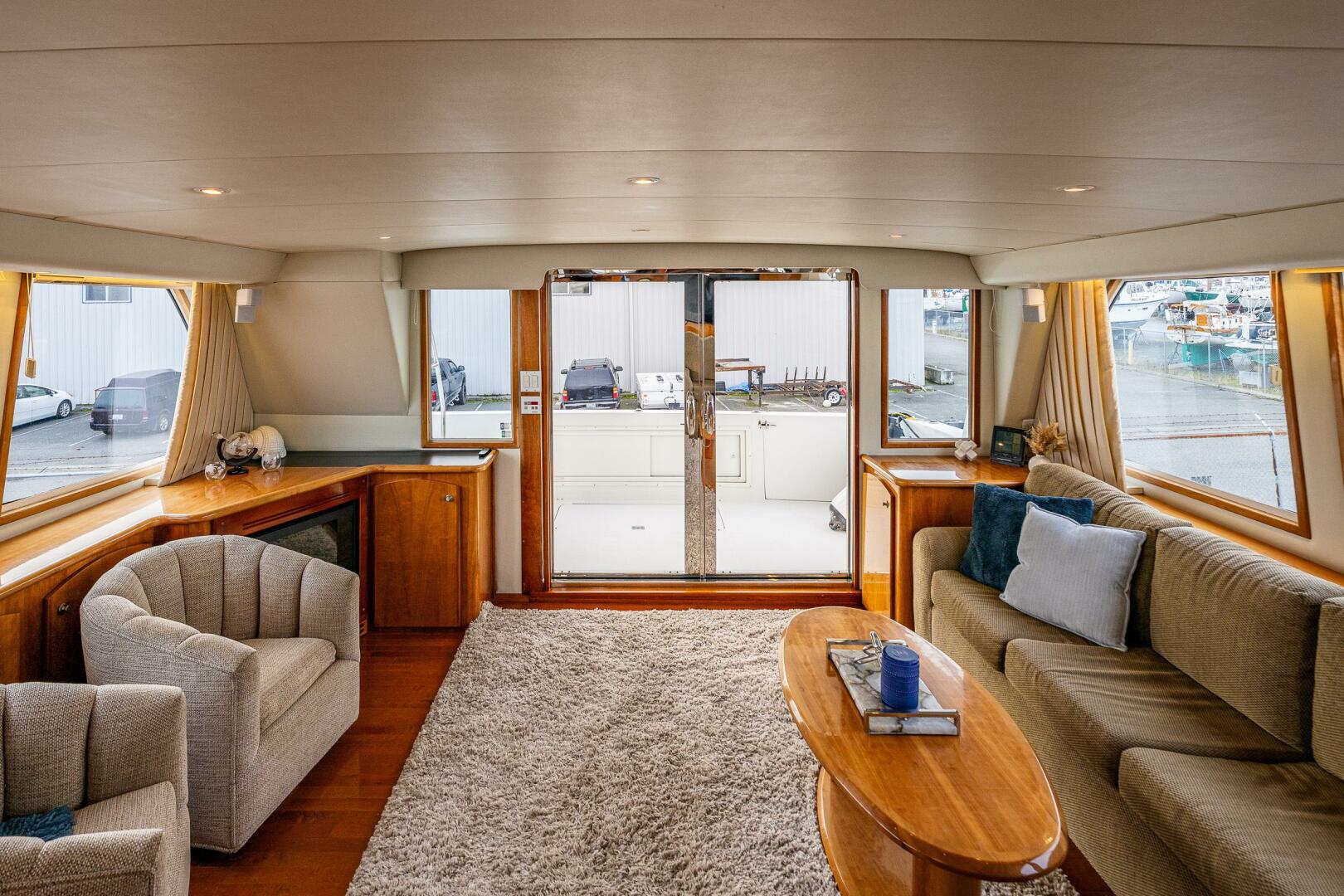 2001 Navigator 61 Pilothouse - Image 13