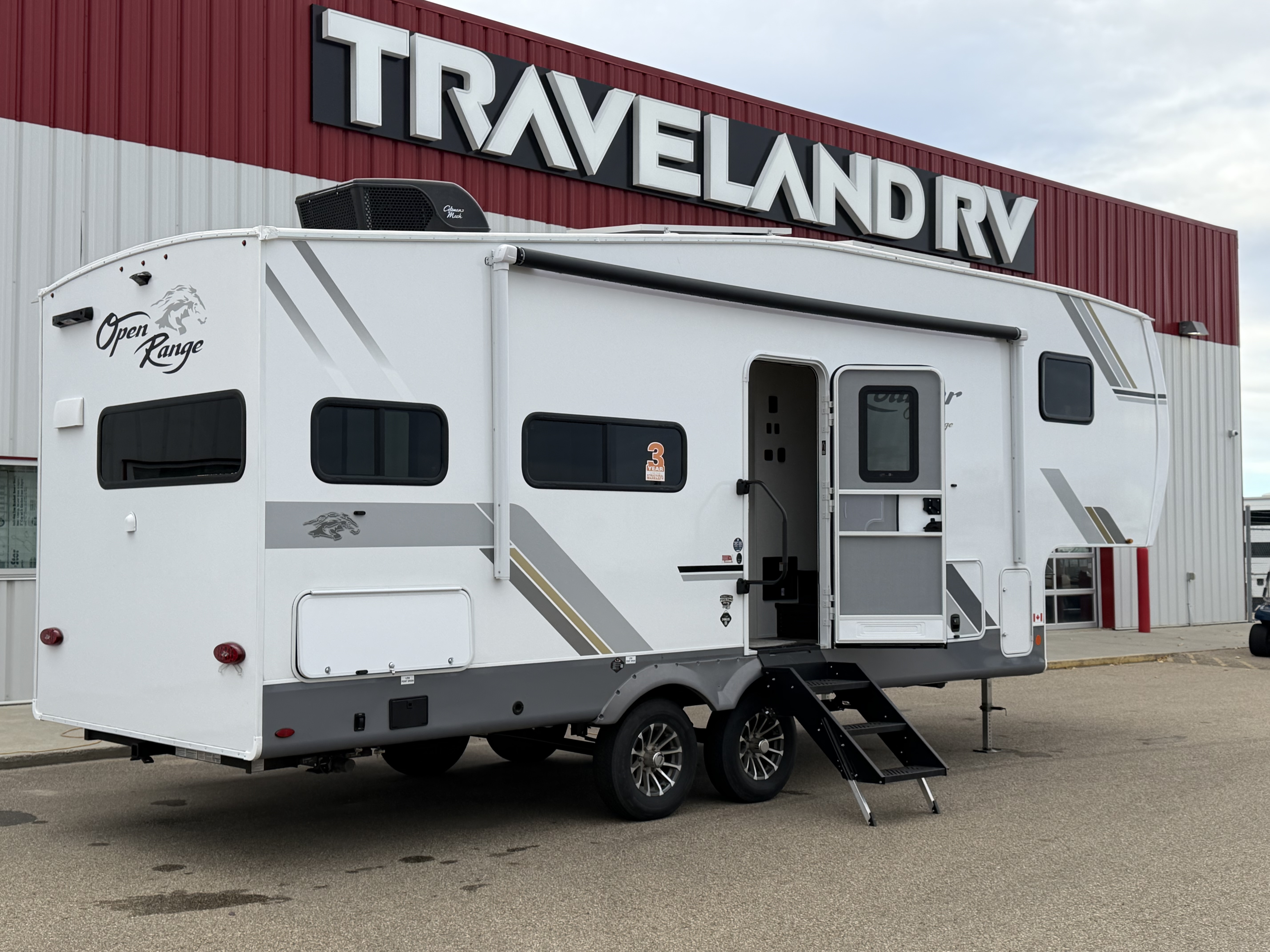 2027 Highland Ridge Open Range Roamer Light Duty 24MLDS - Image 10