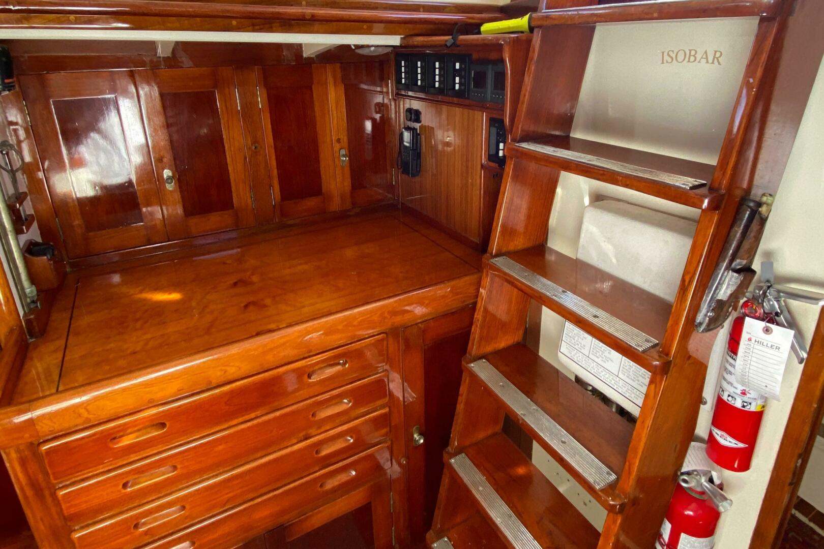 2008 Boston Whaler 320 Outrage - Image 41