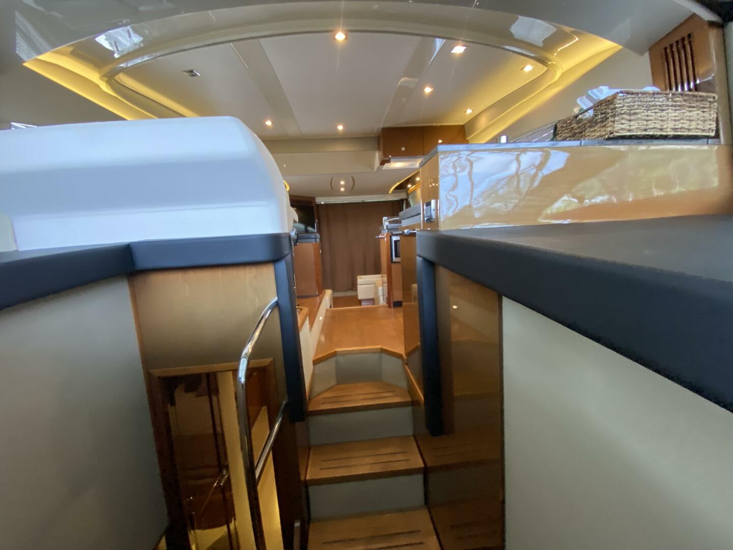 2016 Sea Ray 510 FLY - Image 36