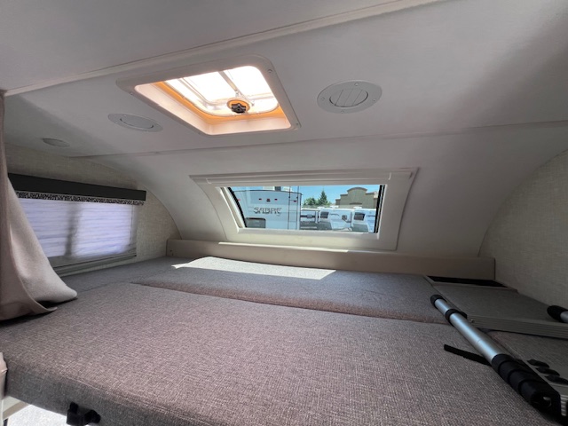 2025 Thor Motor Coach Quantum LC28 - Image 20