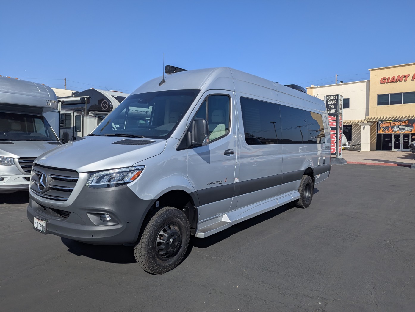 2025 Coachmen Galleria Li3 24A - Image 3