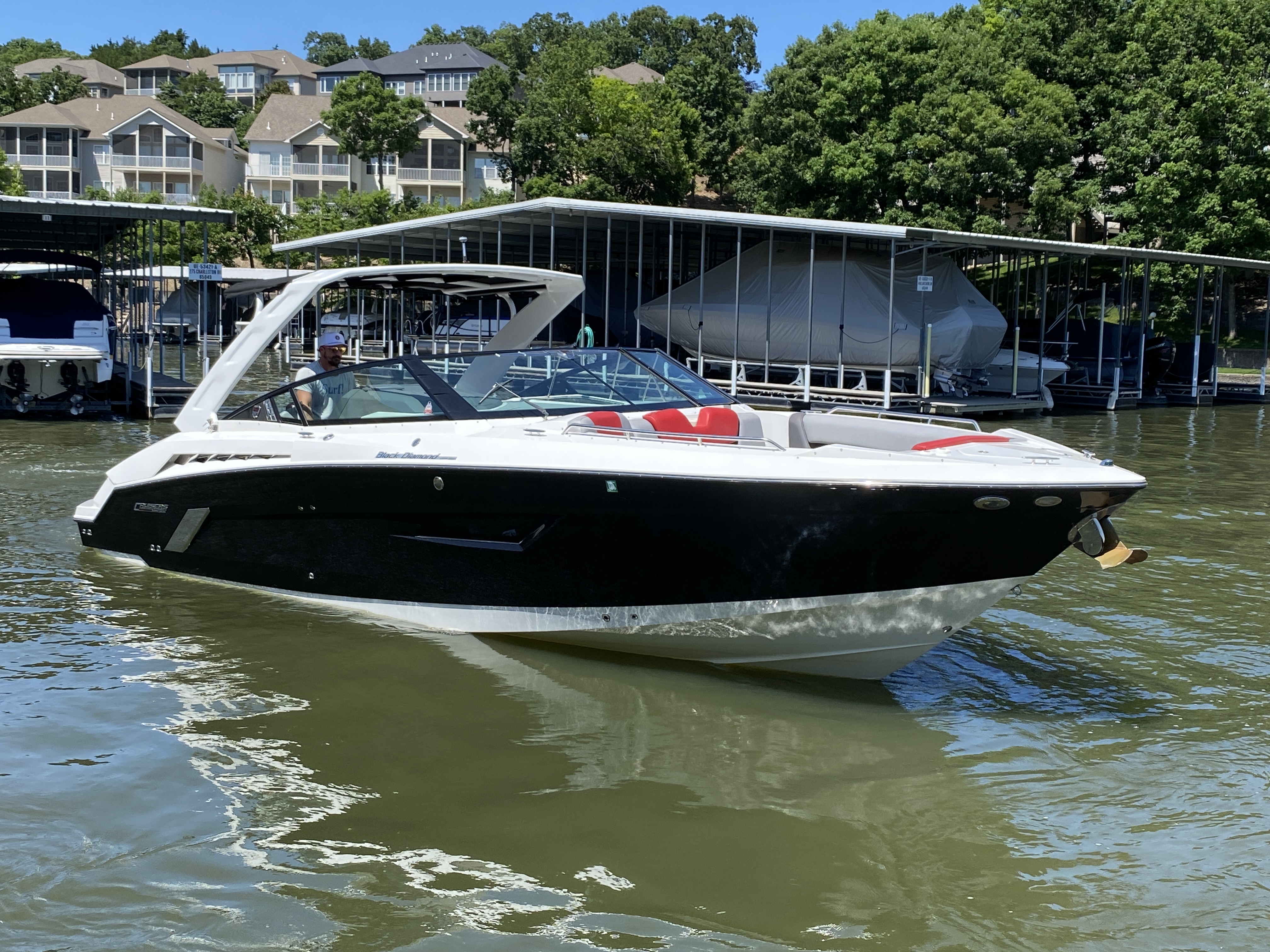 2014 Cruisers Sport Series 328 Black Diamond Edition - Image 1