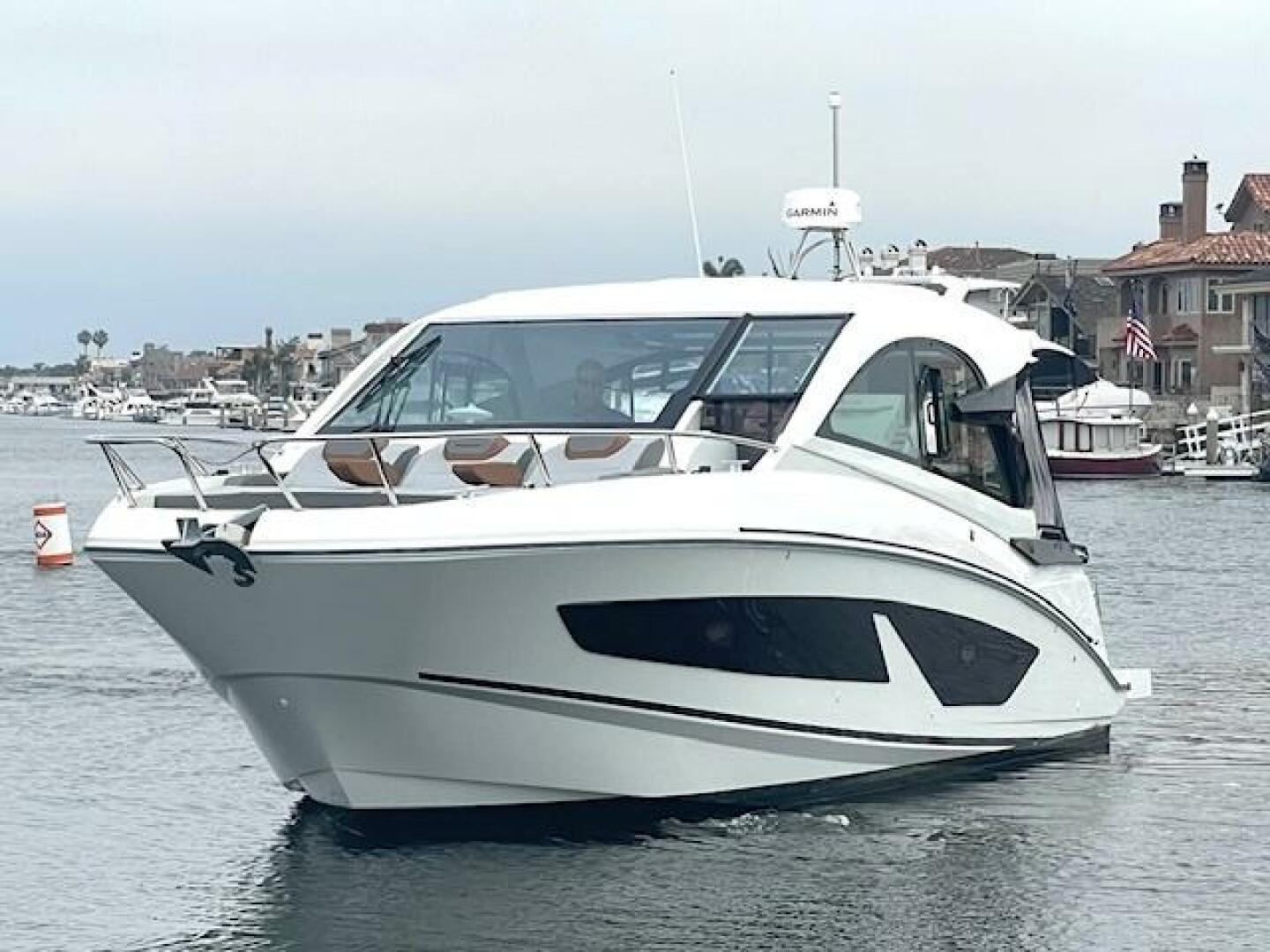 2022 Beneteau 32 Gran Turismo - Image 29