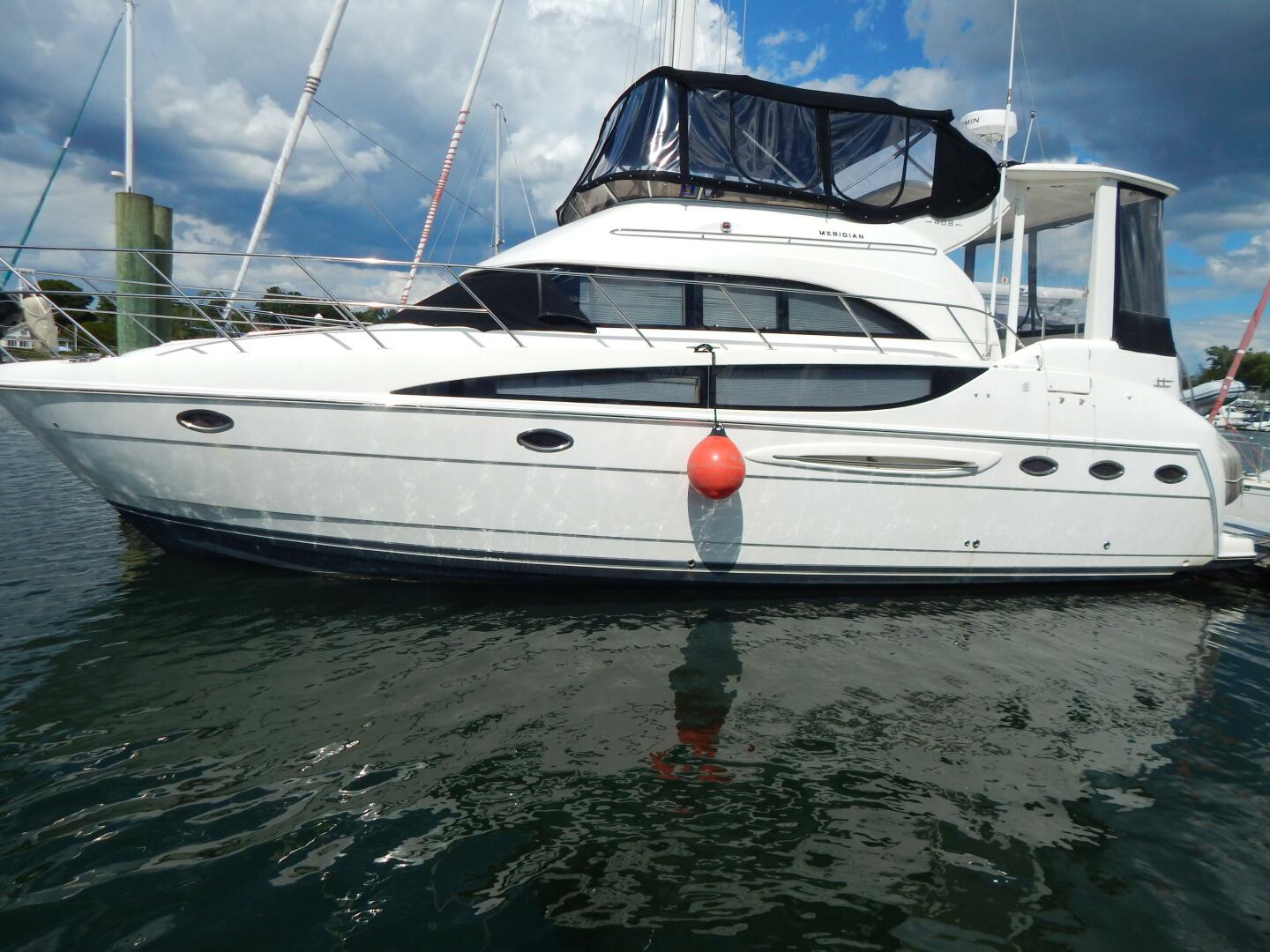 2005 Meridian 408 Motor Yacht - Image 41