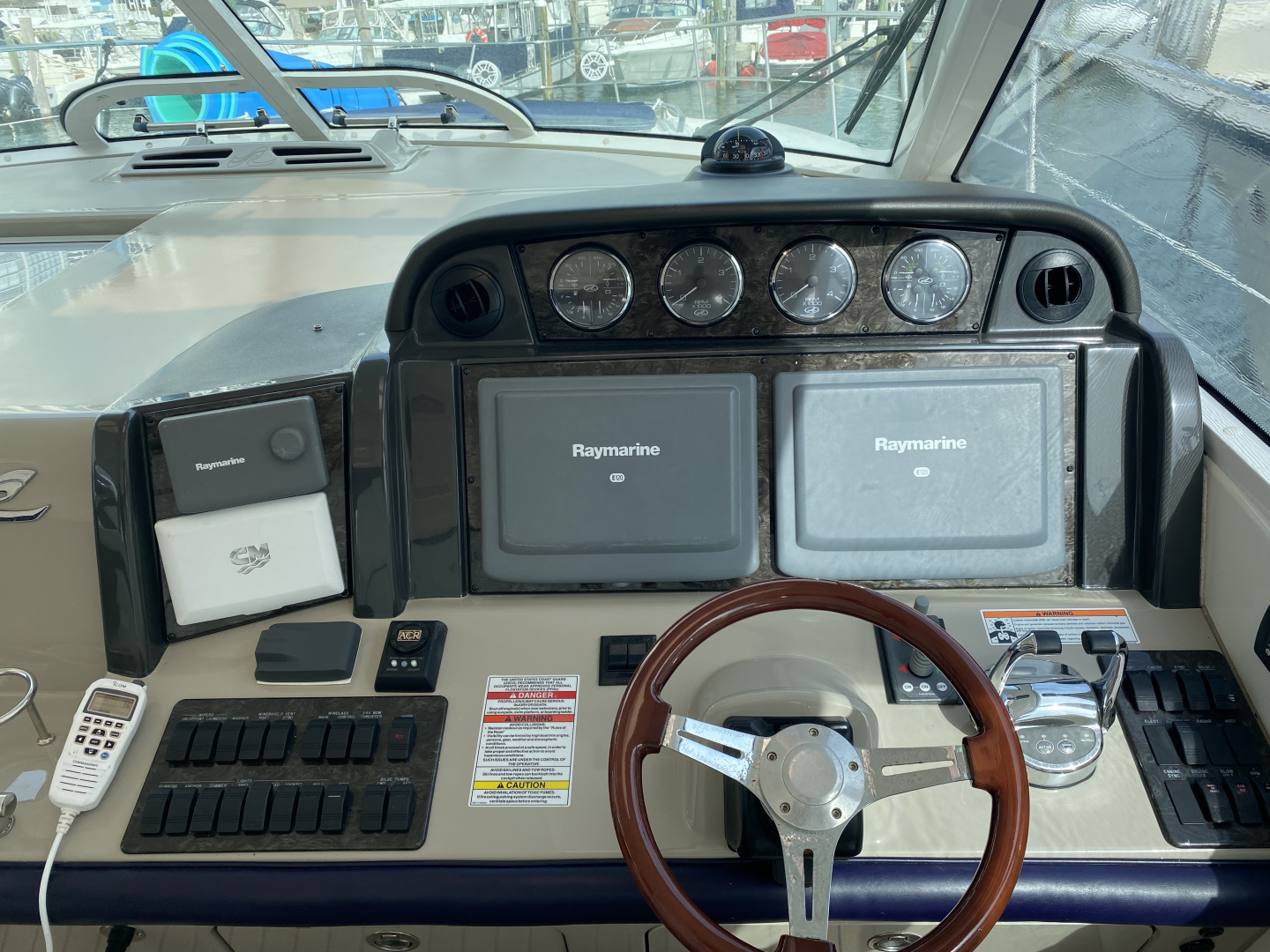 2008 Sea Ray 48 Sundancer - Image 5