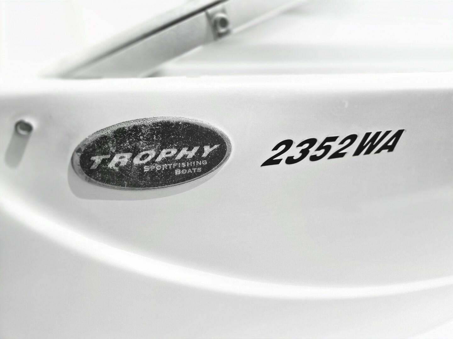 2005 Trophy - Image 17