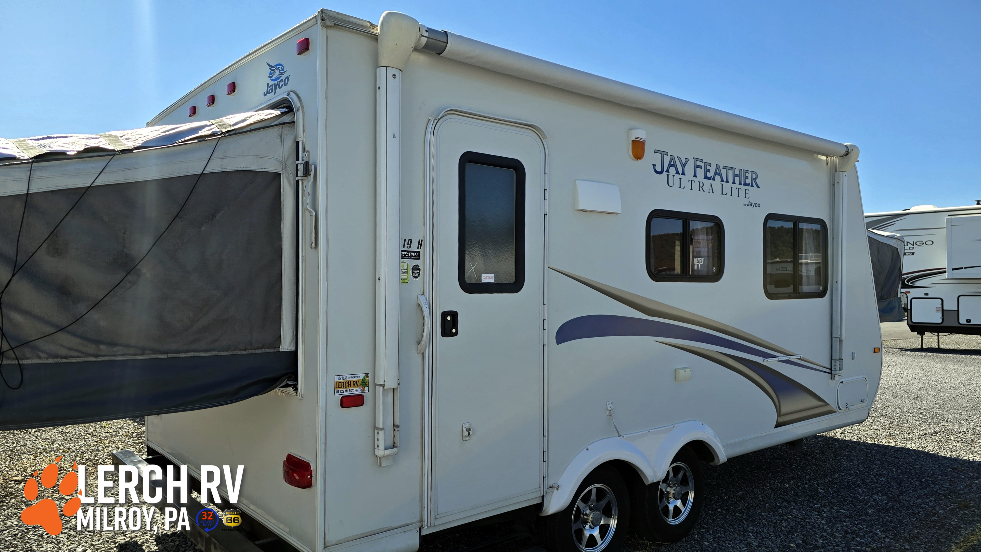 2012 JAYCO JAYCO FEATHER LITE 19H - Image 6