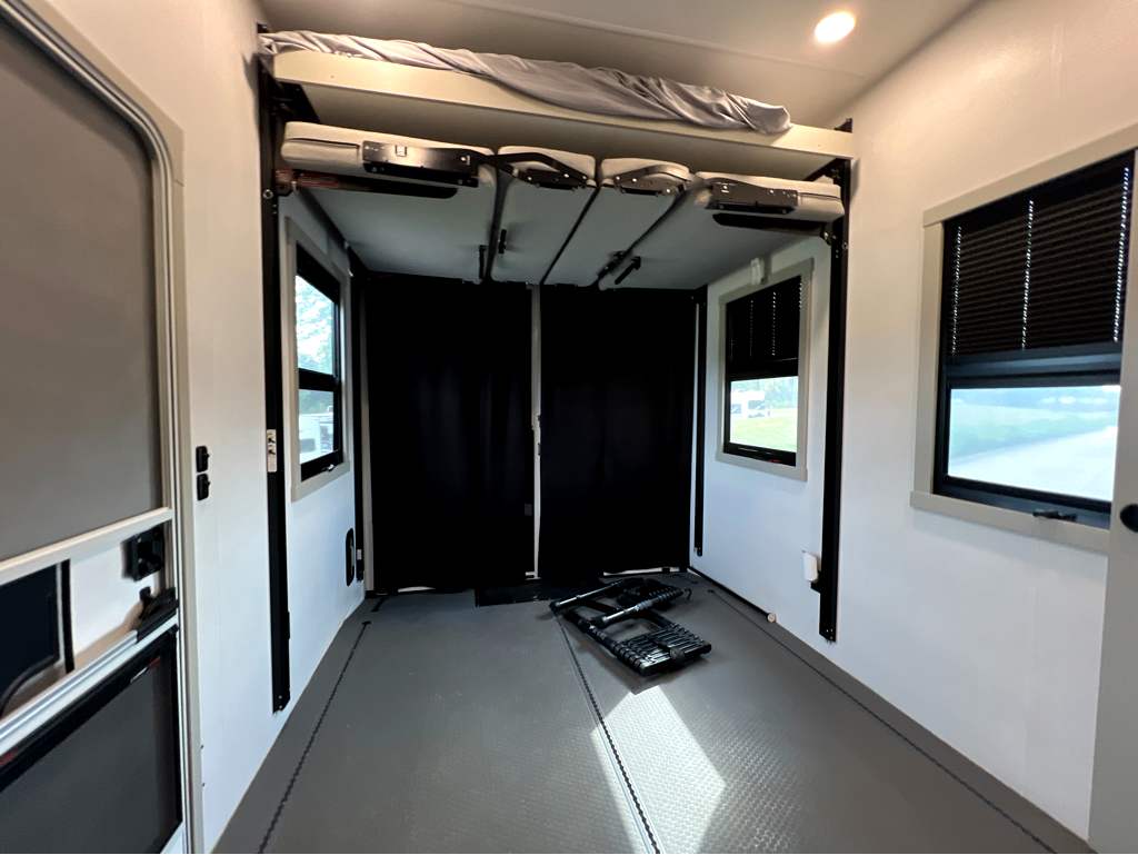 2025 BRINKLEY RV MODEL G 3950 - Image 15