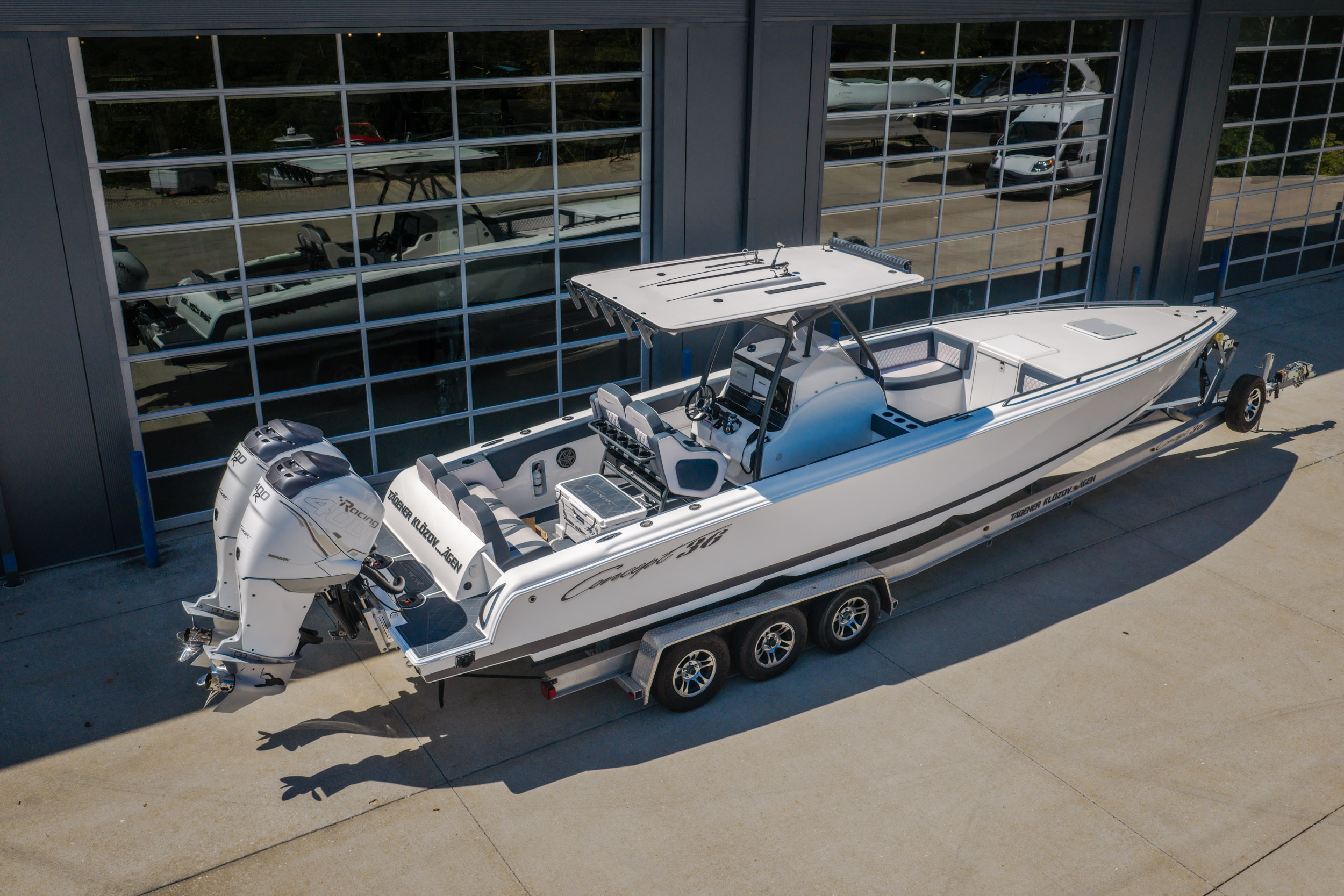 2019 Concept 36 CC - Image 55