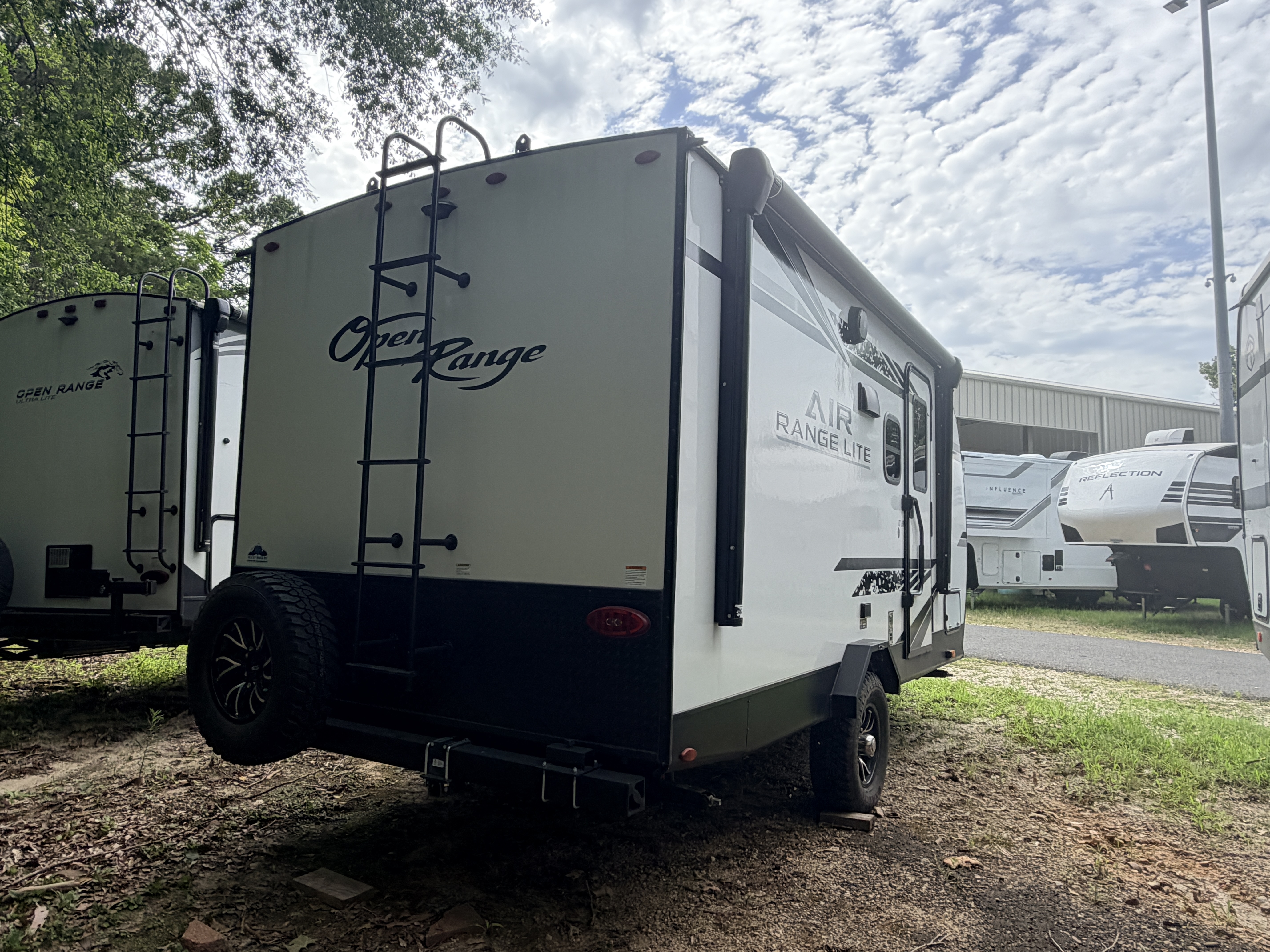 2023 HIGHLAND RIDGE AIR RANGE LITE 17BH - Image 7