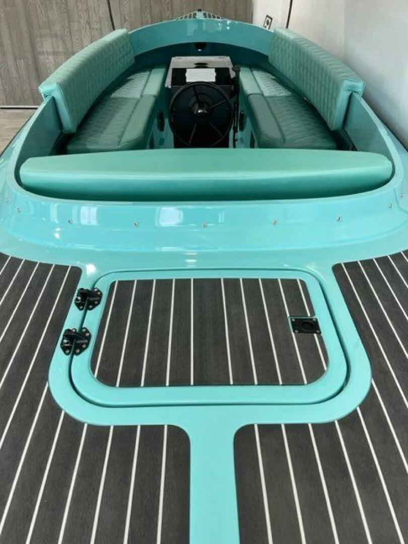 2024 Vision WX Tritoon - Image 196