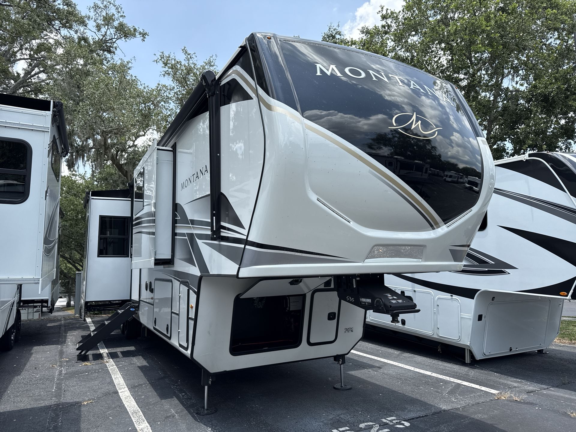 2025 Keystone Montana