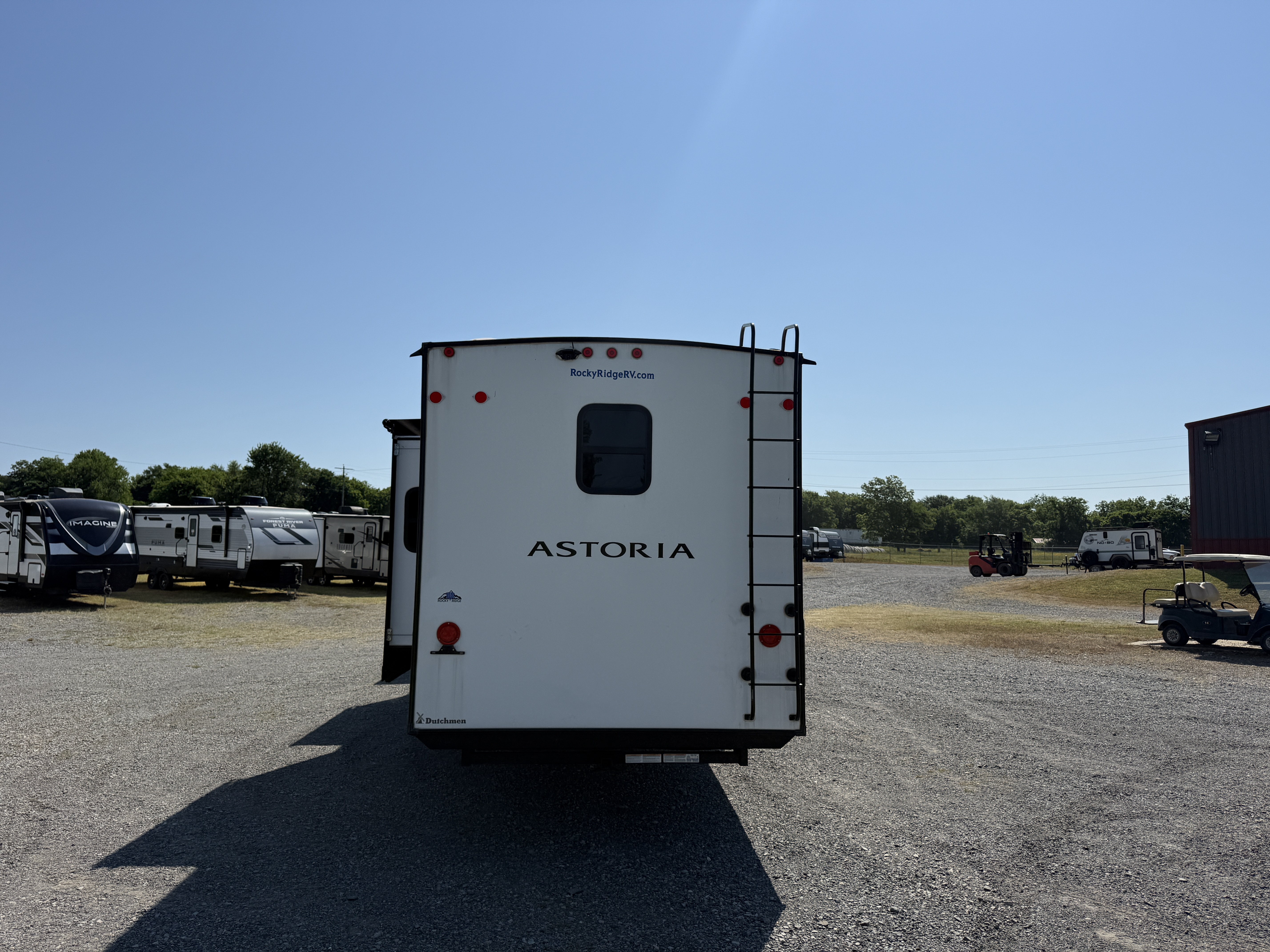 2023 Dutchmen Astoria Platinum 3803FLP - Image 7