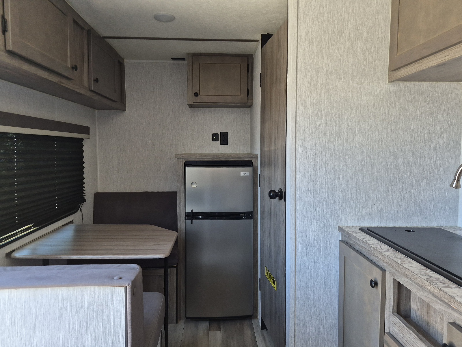 2025 Sunset Park Sun Lite LTD 13BD LTD - Image 3